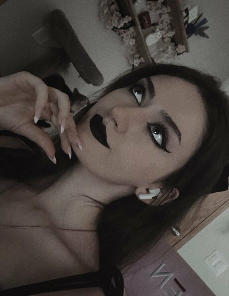 Itsmalic3 perfect pornstar image