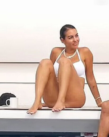 Georgina Rodriguez Hern ndez nudes star image