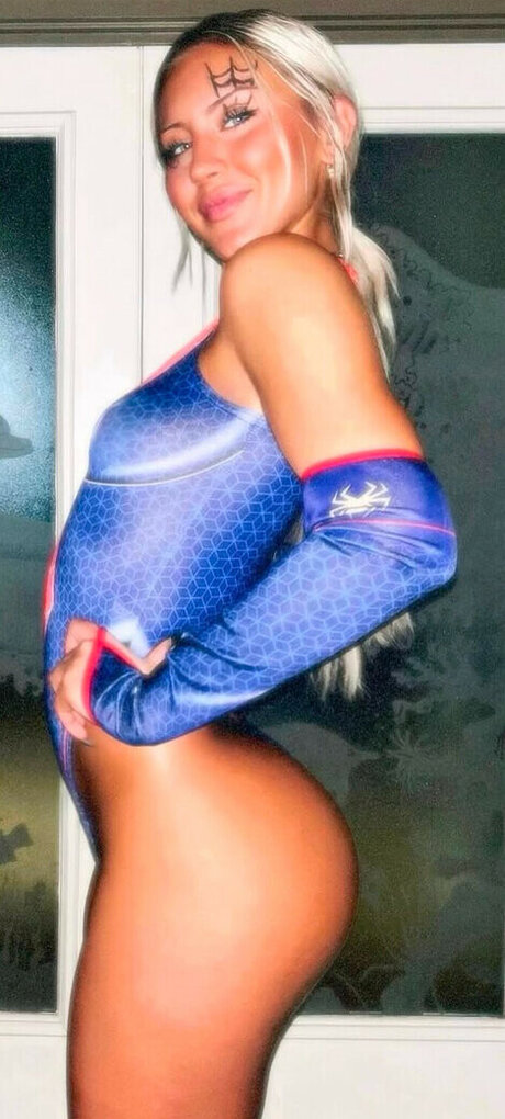 Blakely Ricketts model top gallery