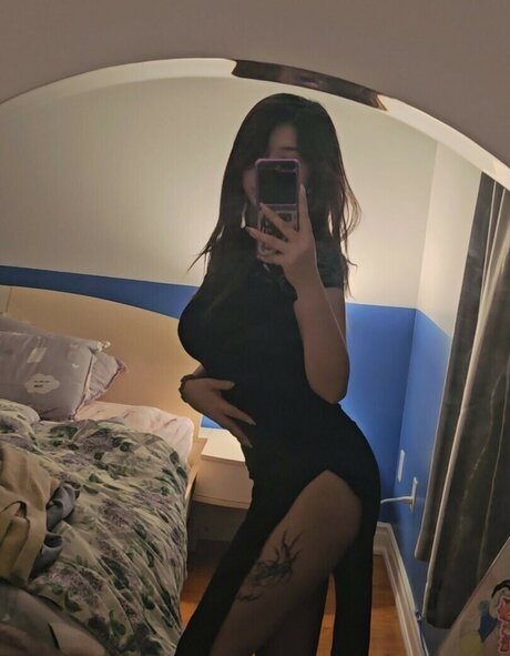 Drowsypotion Uwasaoink model high quality pic