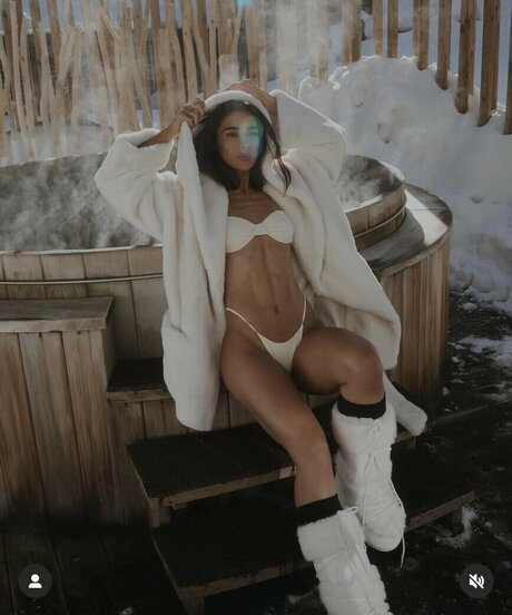 Stef Williams xxx model gallery