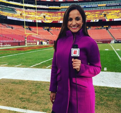 Dianna Russini star naked photos