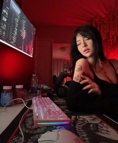 Laurinchhhe pornstar erotic archive