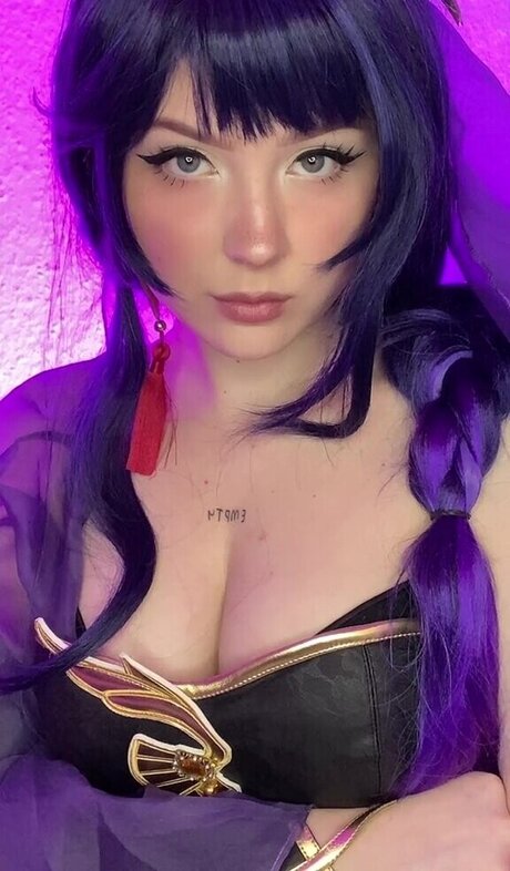 Laurinchhhe model pretty images