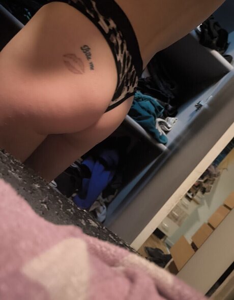 Chrissychriss star erotic galleries