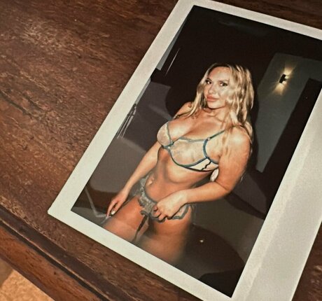 Heymynameisvanessa adult actress picture