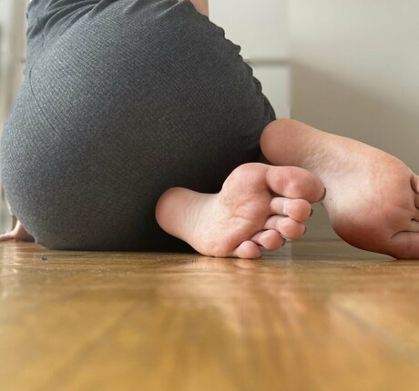 adriana feetgirl pornstar nude gallery