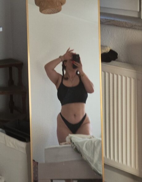 Dienaxkteanna free actress gallery