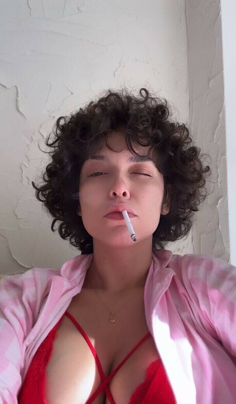 Jupiter1202 sexy actress photo