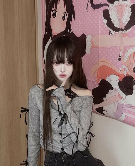 Loveyoukillyou model nice gallery