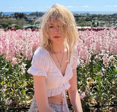 bug universe pornstar sexy pics