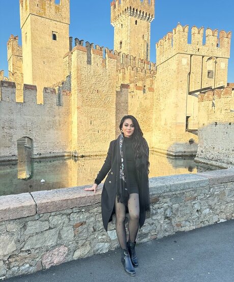 Mel Cross CD xxx actress picture