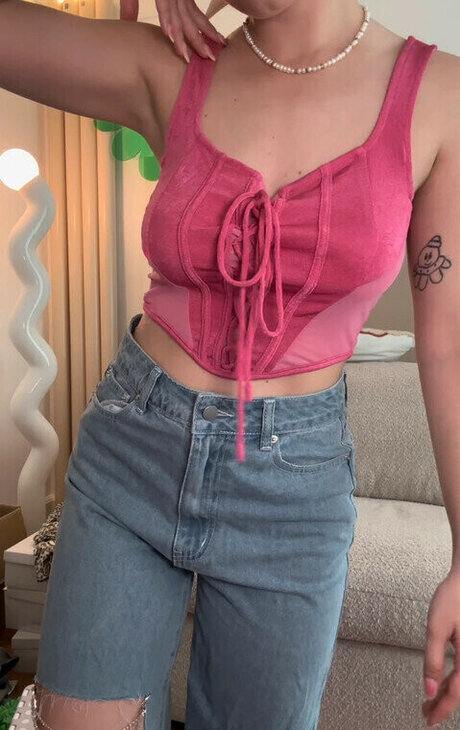 Camille LV star hd pictures