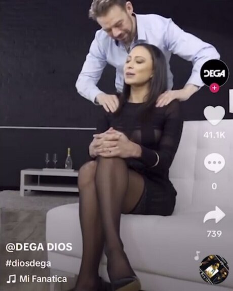 Wer ist das_ model art images