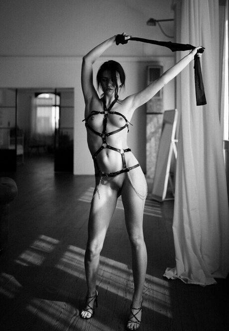 Vanessa Bartsch beautiful model pics