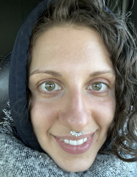 Victoria Liro hd actress pictures