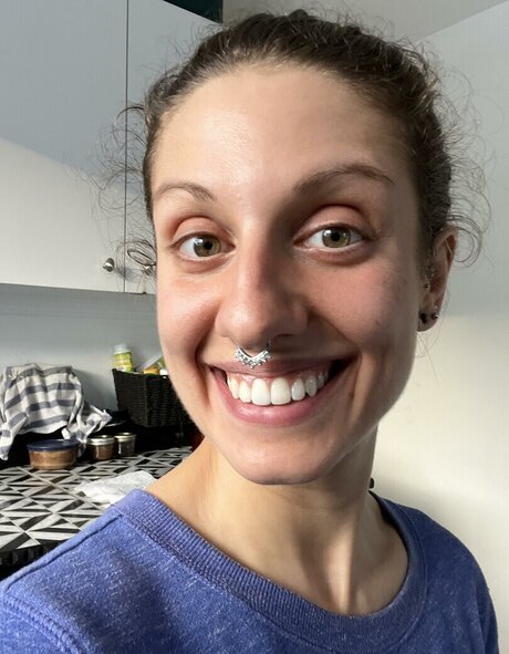 Victoria Liro Profile pic