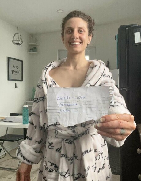 Victoria Liro nude actress pictures