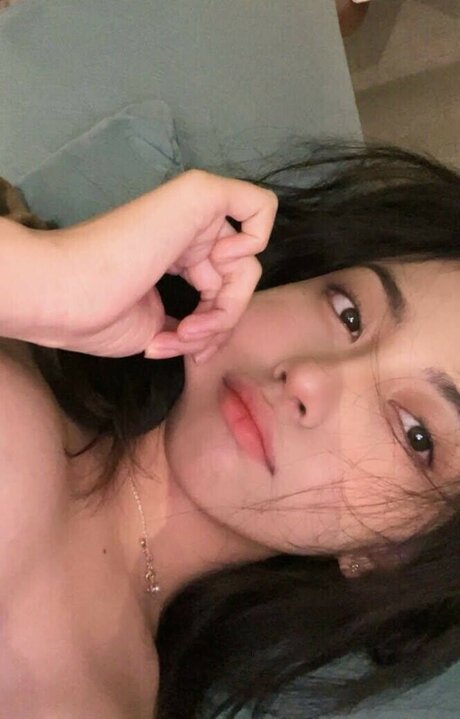 risaatjan star adult photos