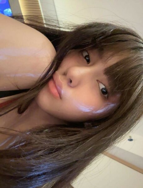 risaatjan sex model pictures