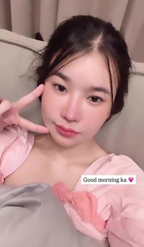 babymangpor naked actress photos