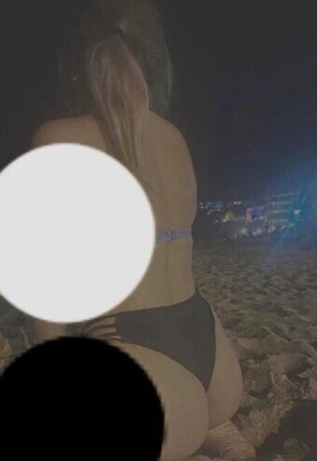 Fidan Atalay pretty model photo