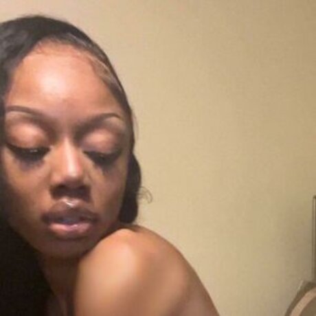 prettypetitepricey model sexy galleries