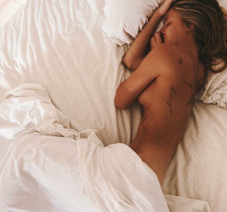 Stella The Light pornstar pretty img