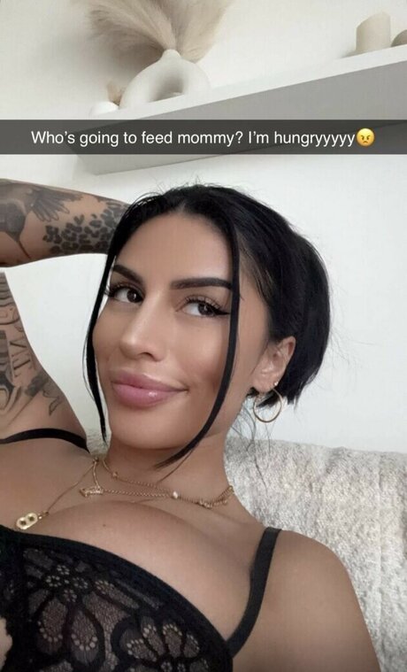 Breezy Foxx pornstar nice photo