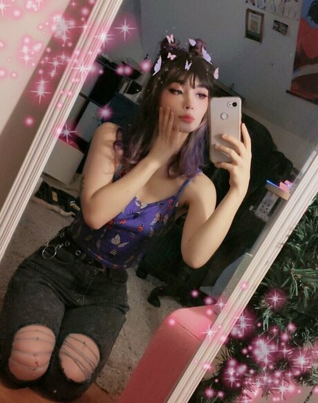 faedoll0 beautiful model image