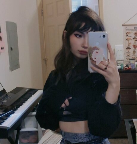 faedoll0 model porn archive