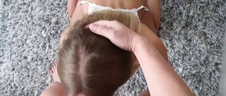 Dina Gordey hd pornstar pic