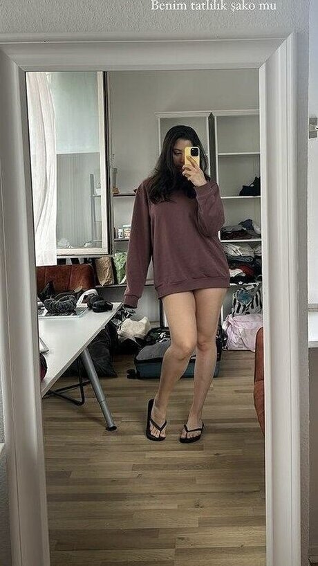 Hilal Fener erotic star archive