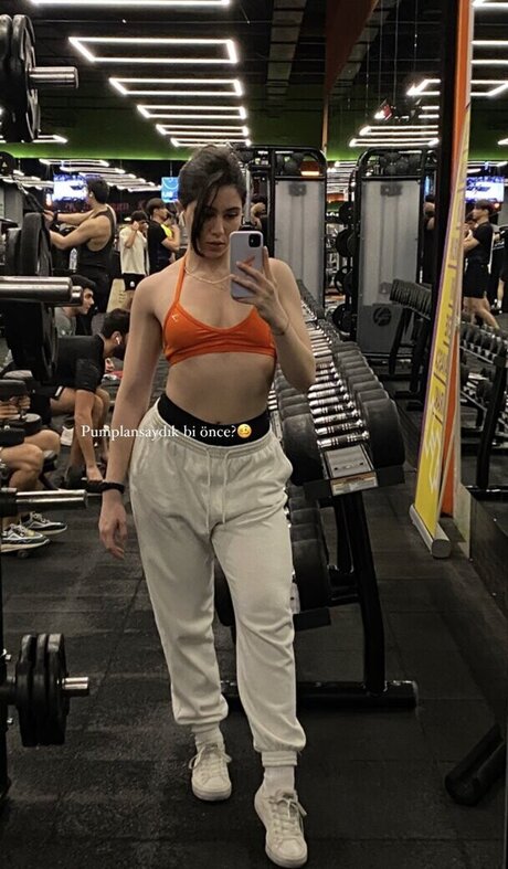 Hilal Fener adult model galleries