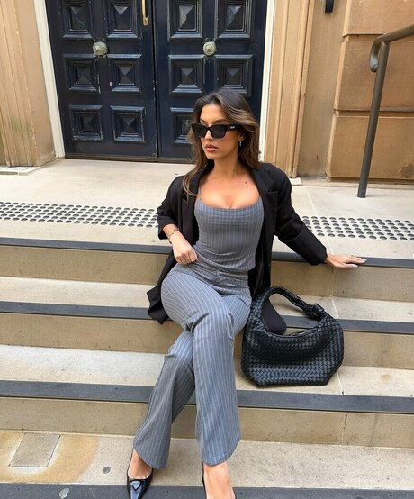 Ashleigh Menin model perfect images