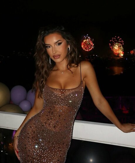 Ashleigh Menin pornstar pictures