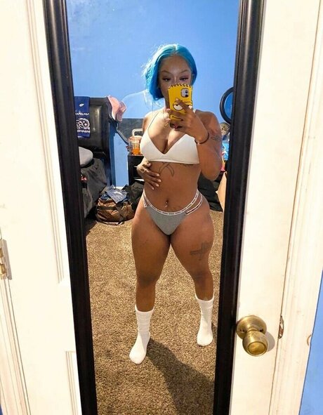 bighomietyni exclusive actress archive