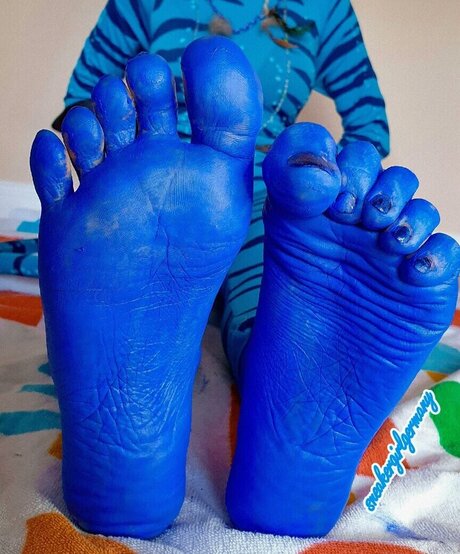 Emma Elba model erotic image