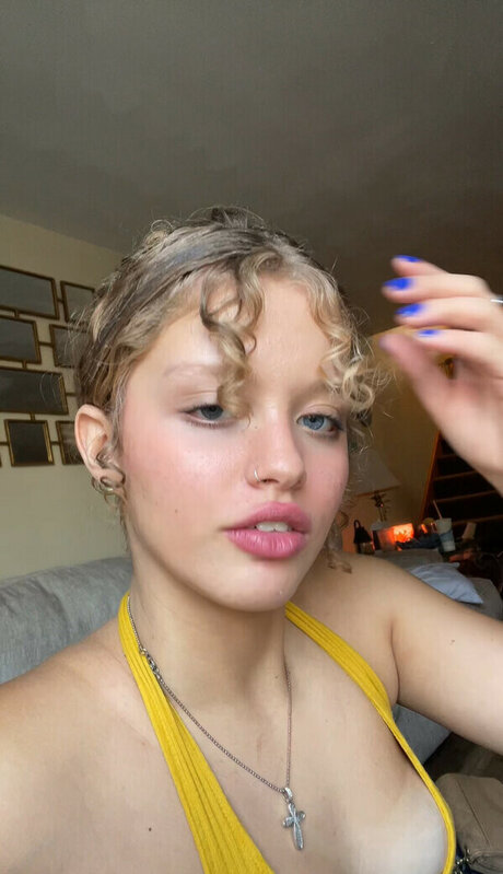 Gina Lynn model best images