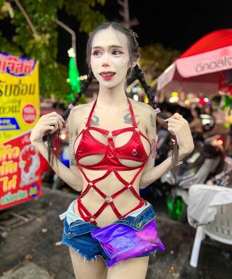 Natthrika exclusive star photo