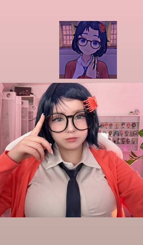 Mina min hot star pictures