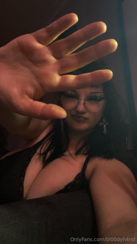 bl00dyh4nd star high quality archive