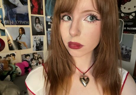 Spideryyem star pornographic pic