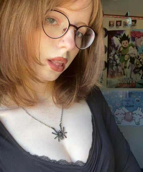 Spideryyem pornstar pretty photo