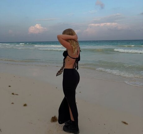 Majaaleonie free model image