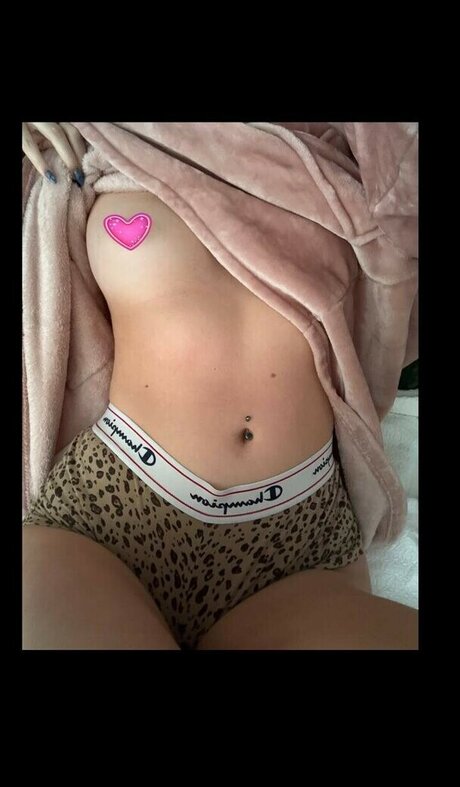 Katycarnegie model sexy galleries