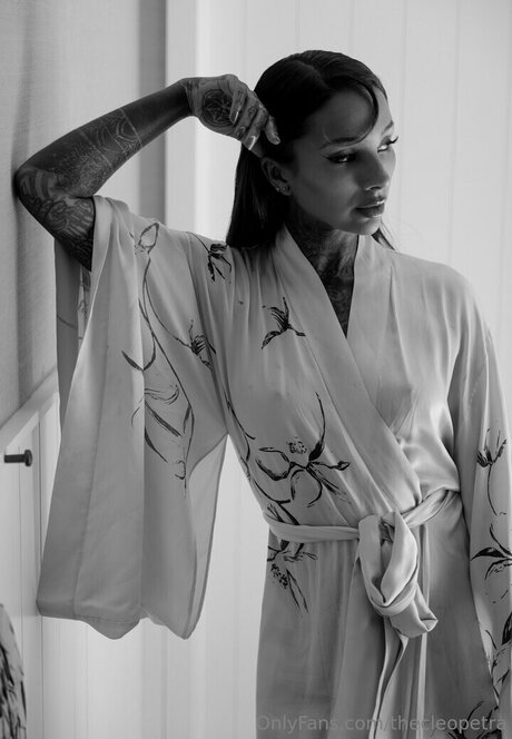 Cleo Petra pornographic actress img