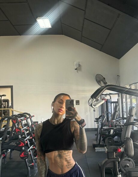 Cleo Petra hd model gallery