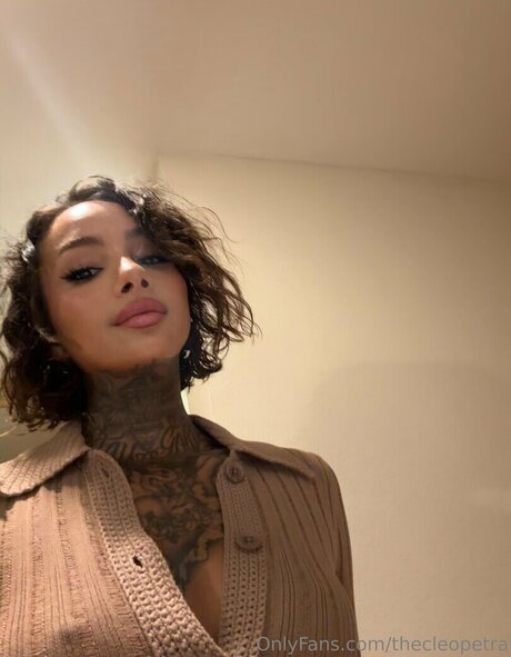 Cleo Petra free model galleries