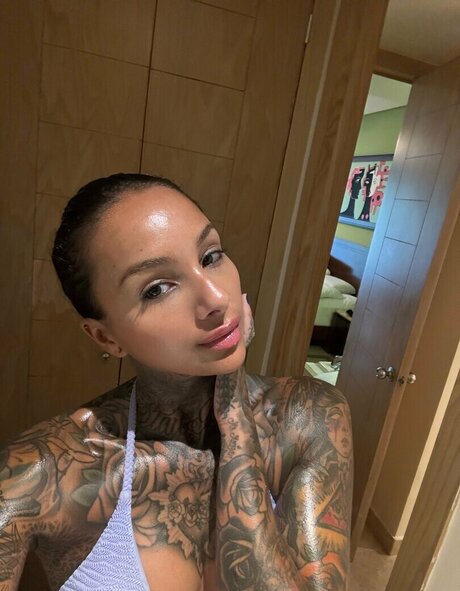 Cleo Petra star top archive